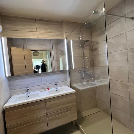 Lejlighed La Vigie Spacieux, Lumineux, Piscine