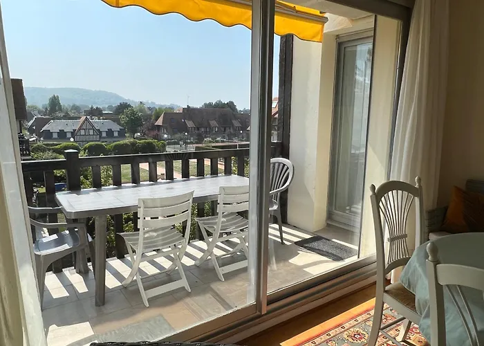 Apartamento La Vigie Spacieux, Lumineux, Piscine Deauville