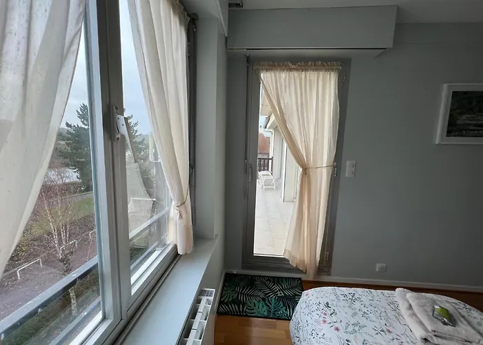 La Vigie Spacieux, Lumineux, Piscine